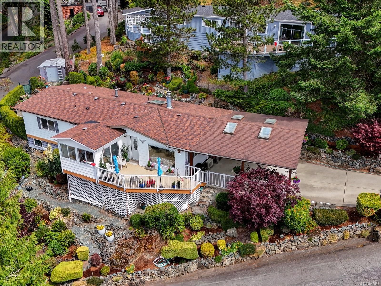 5838 Blythwood Road, Sooke, British Columbia V9Z 0G2