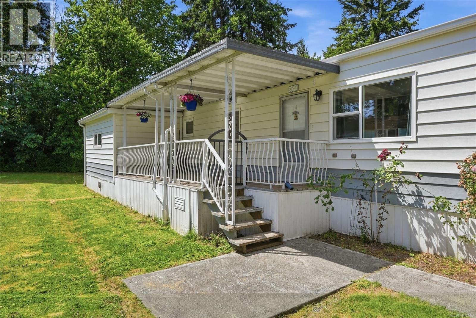 105 1359 Cranberry Avenue property photo