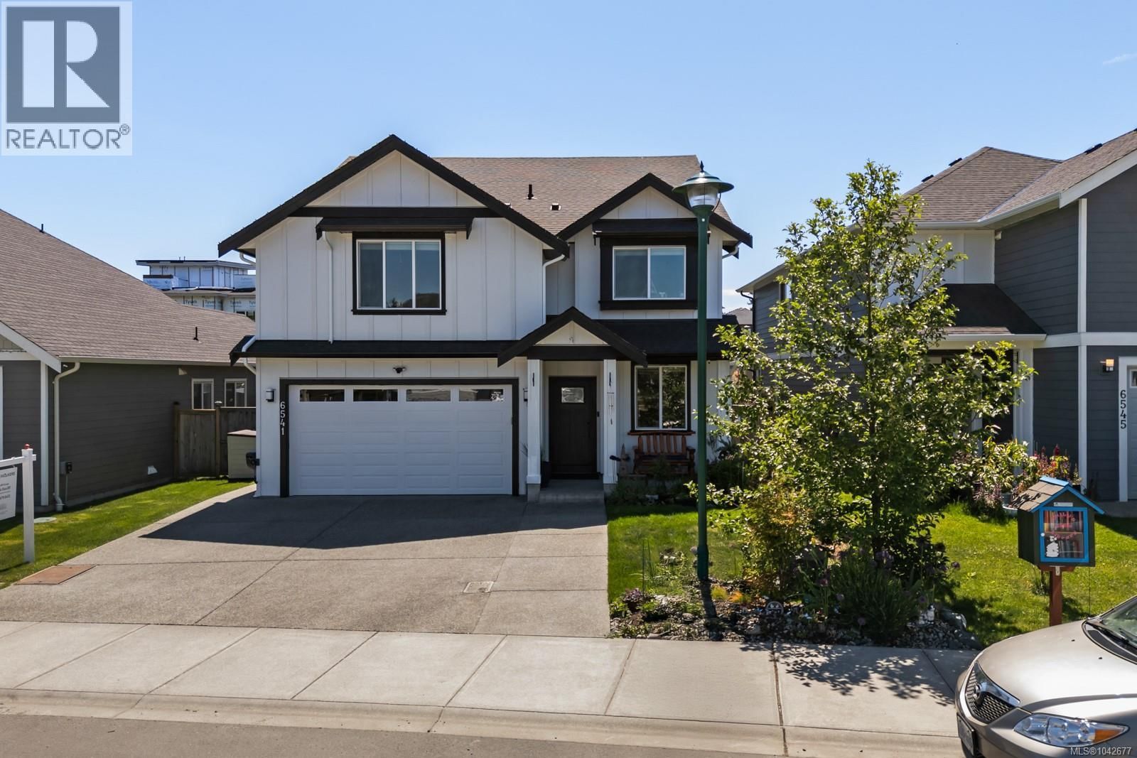6541 Noblewood Place, Sooke, British Columbia V9Z 0W3