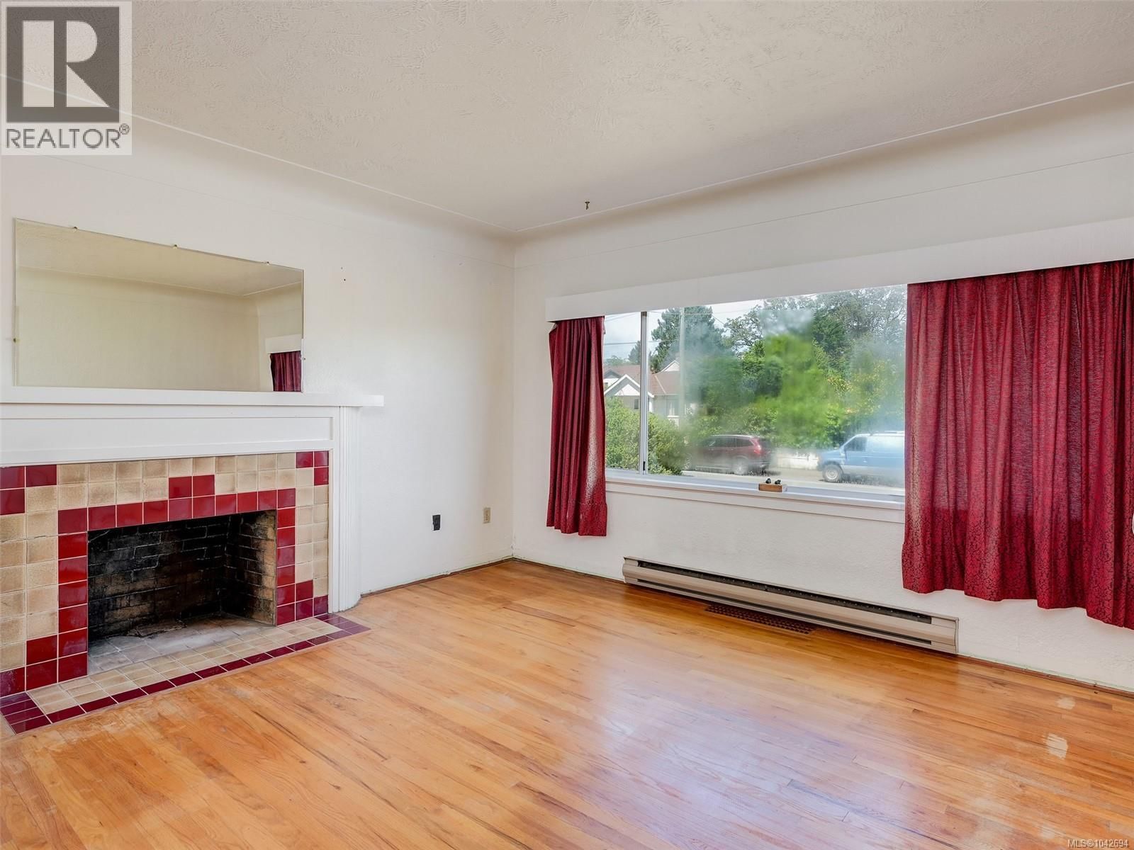 3832 Carey Road property photo