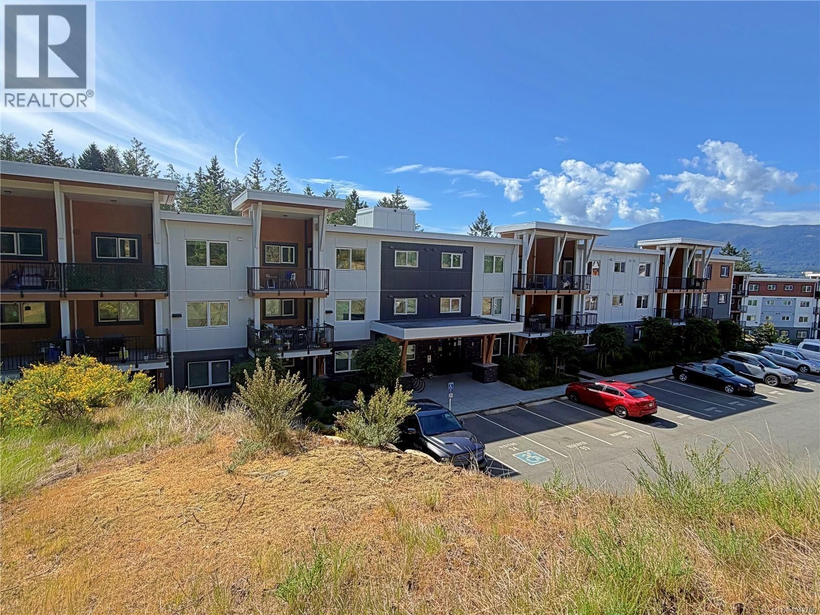 209 4820 Cedar Ridge Place property photo