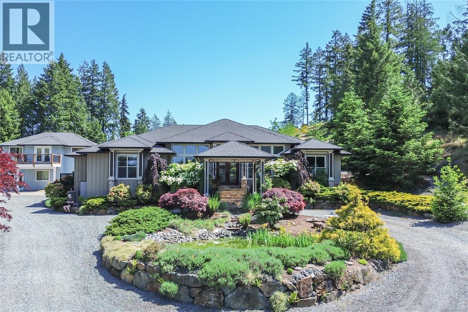 7487 Relke Road property photo