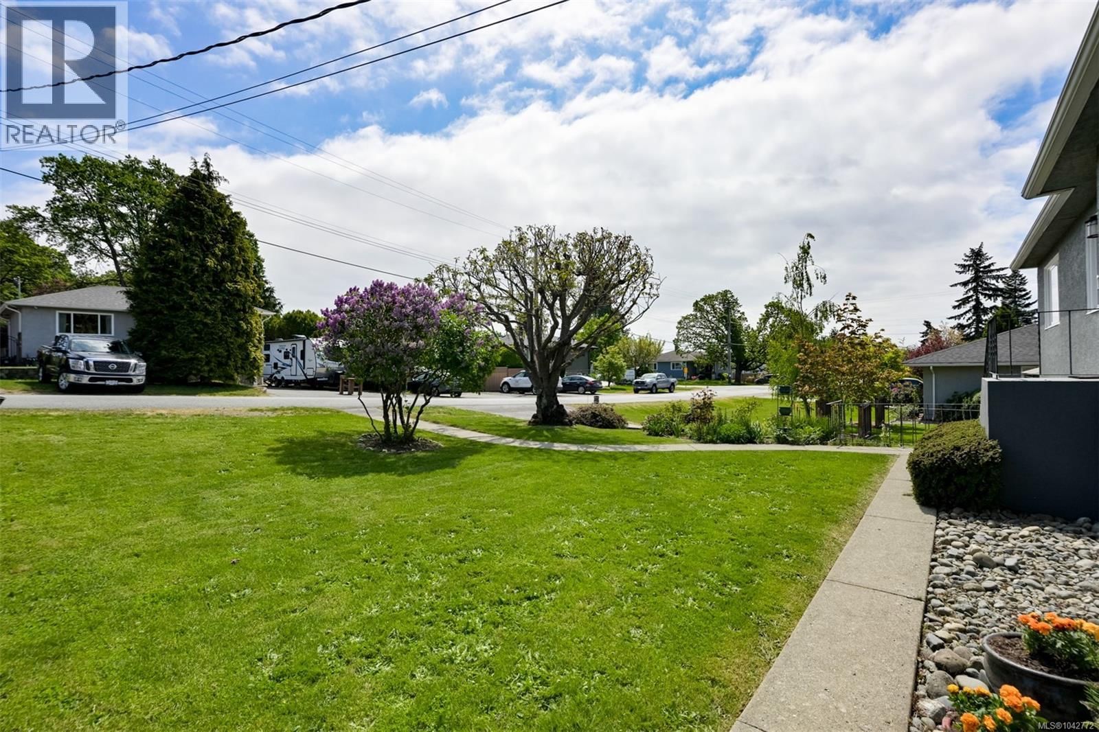 3746 Seaton Street property photo