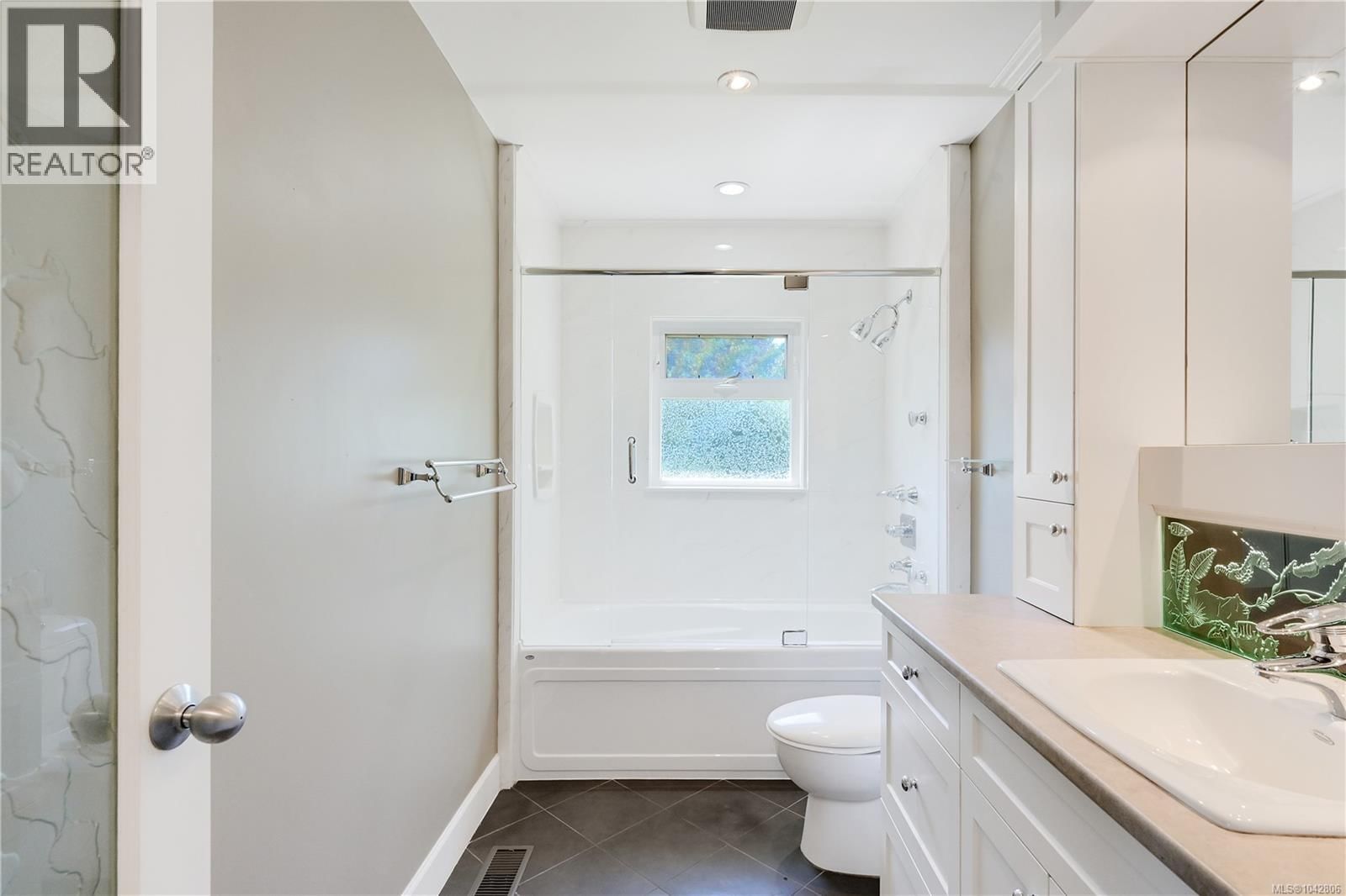 3341 Rolston Crescent property photo