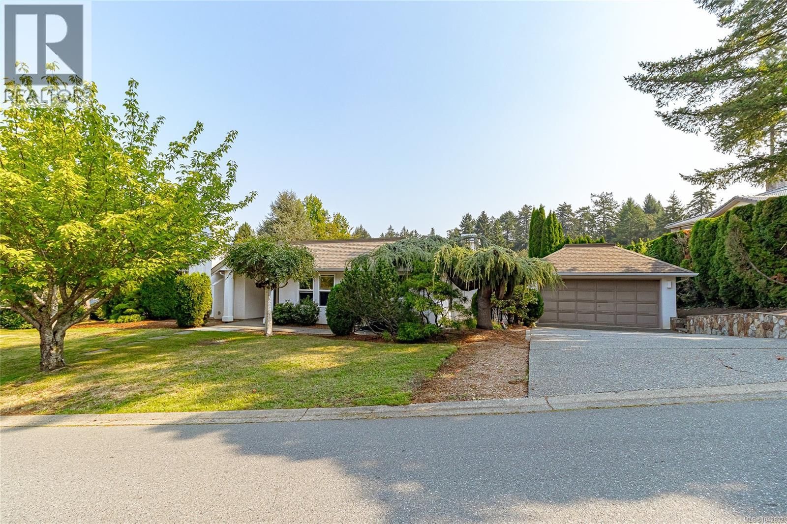 1096 Valewood Trail property photo