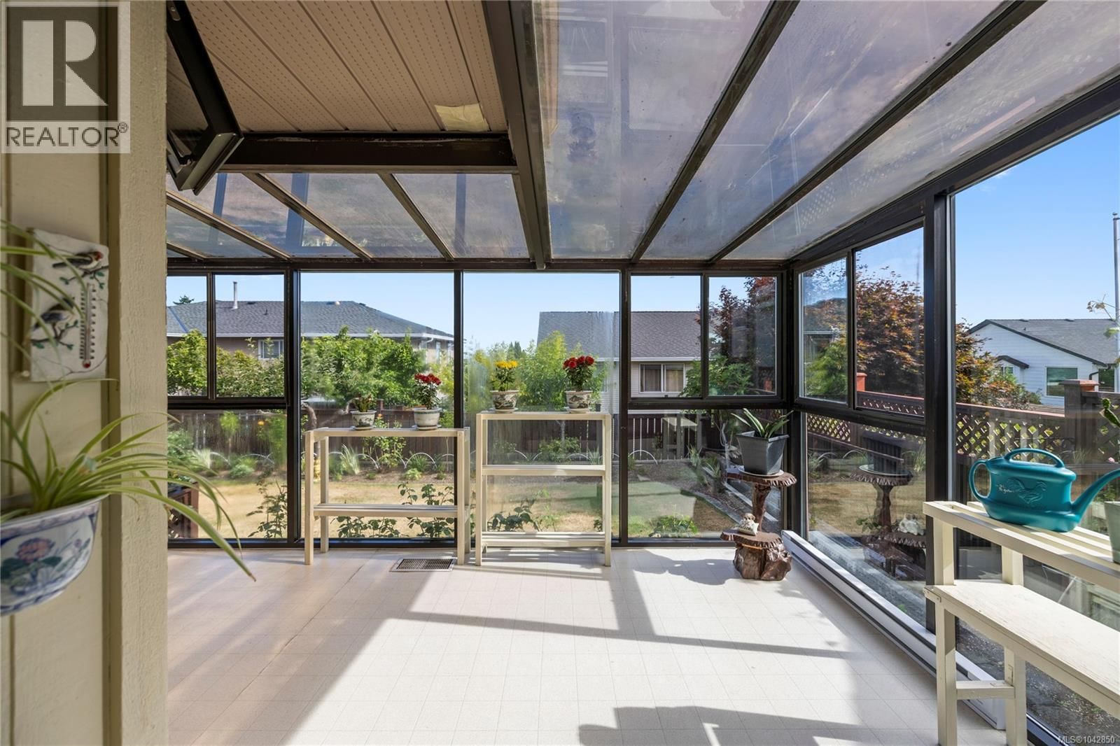 6230 Waterbury Road property photo