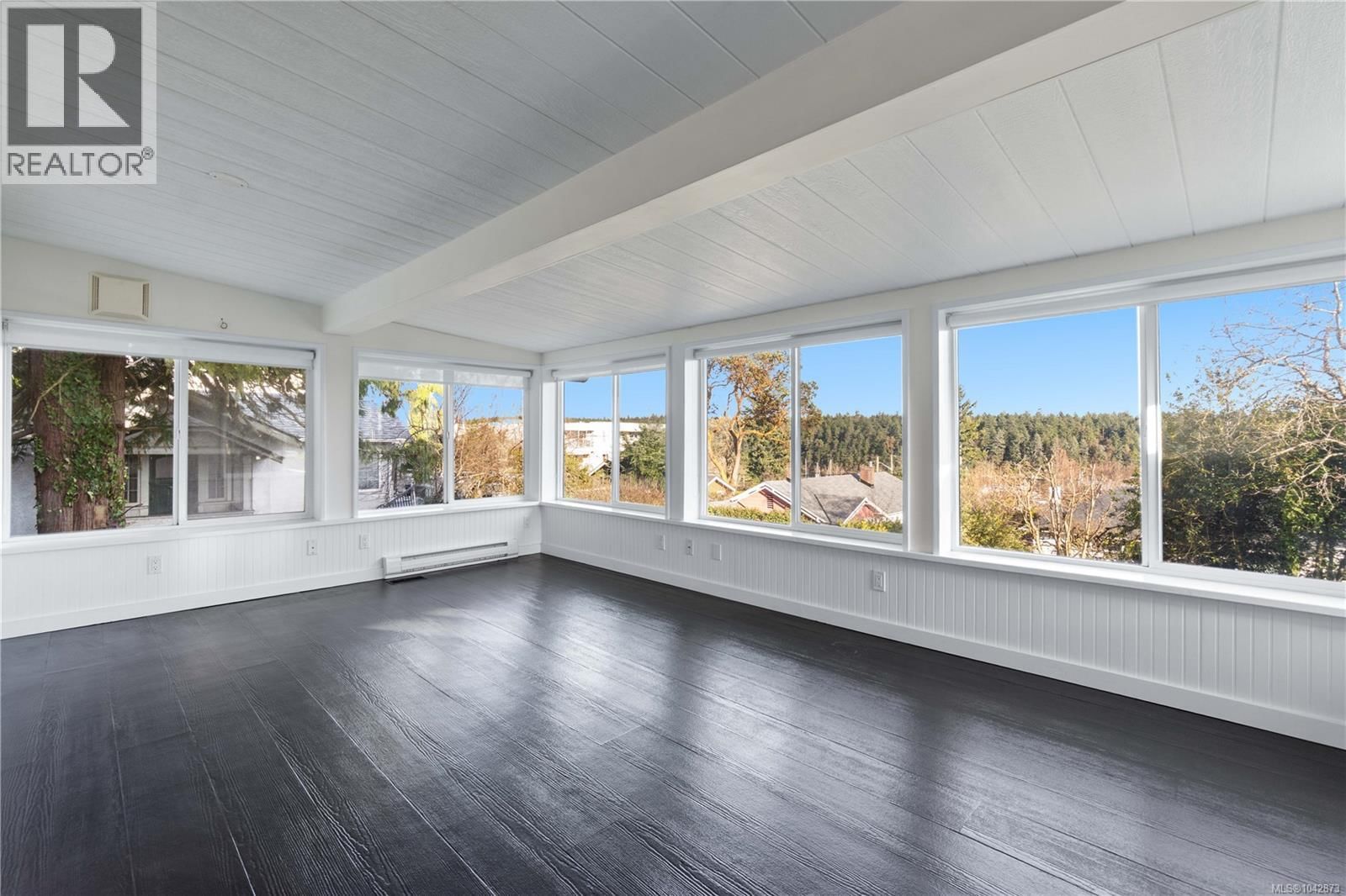 736 Terminal Avenue property photo