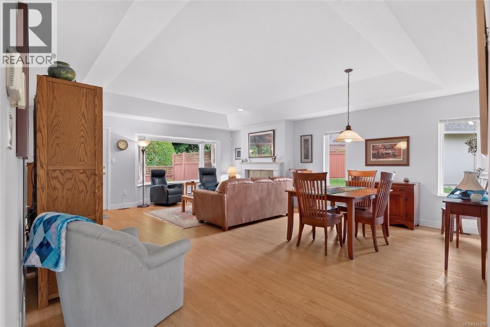 6 850 Arbutus Street property photo