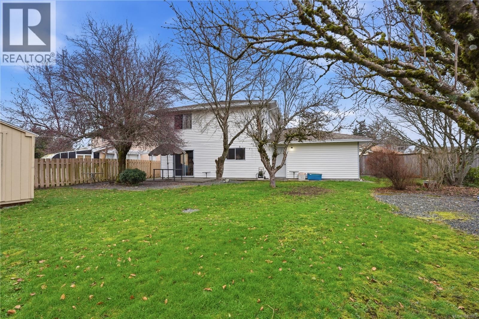 2829 Pickford Road property photo
