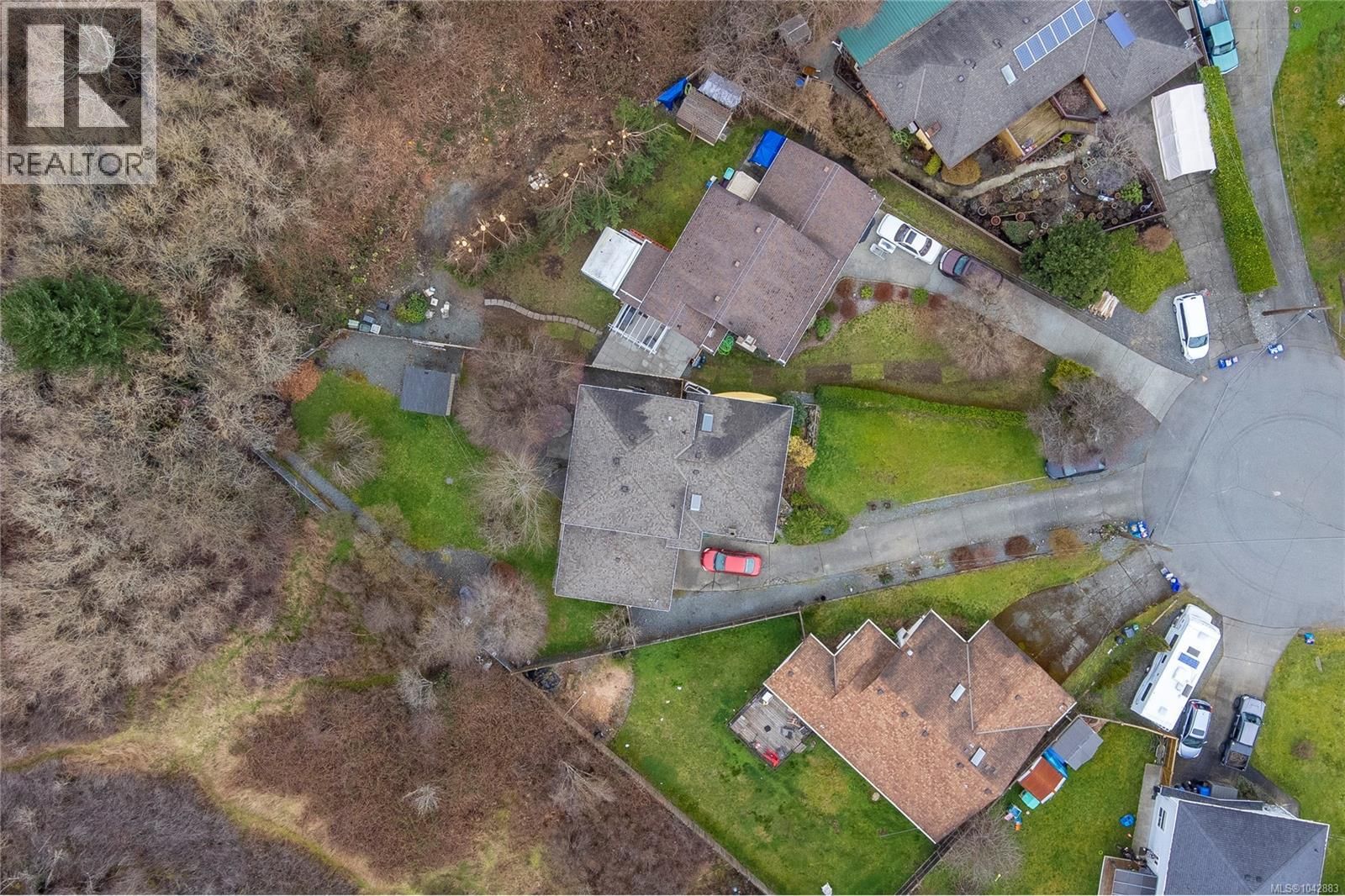 2829 Pickford Road property photo