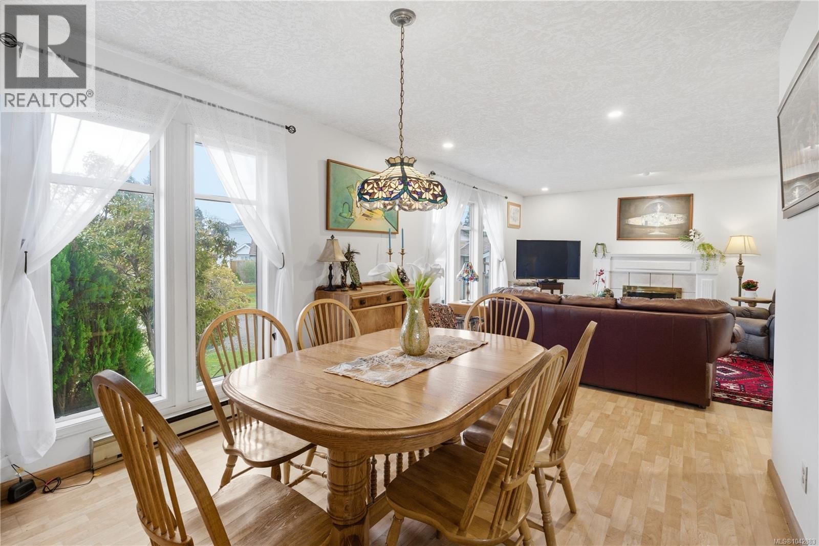 2829 Pickford Road property photo
