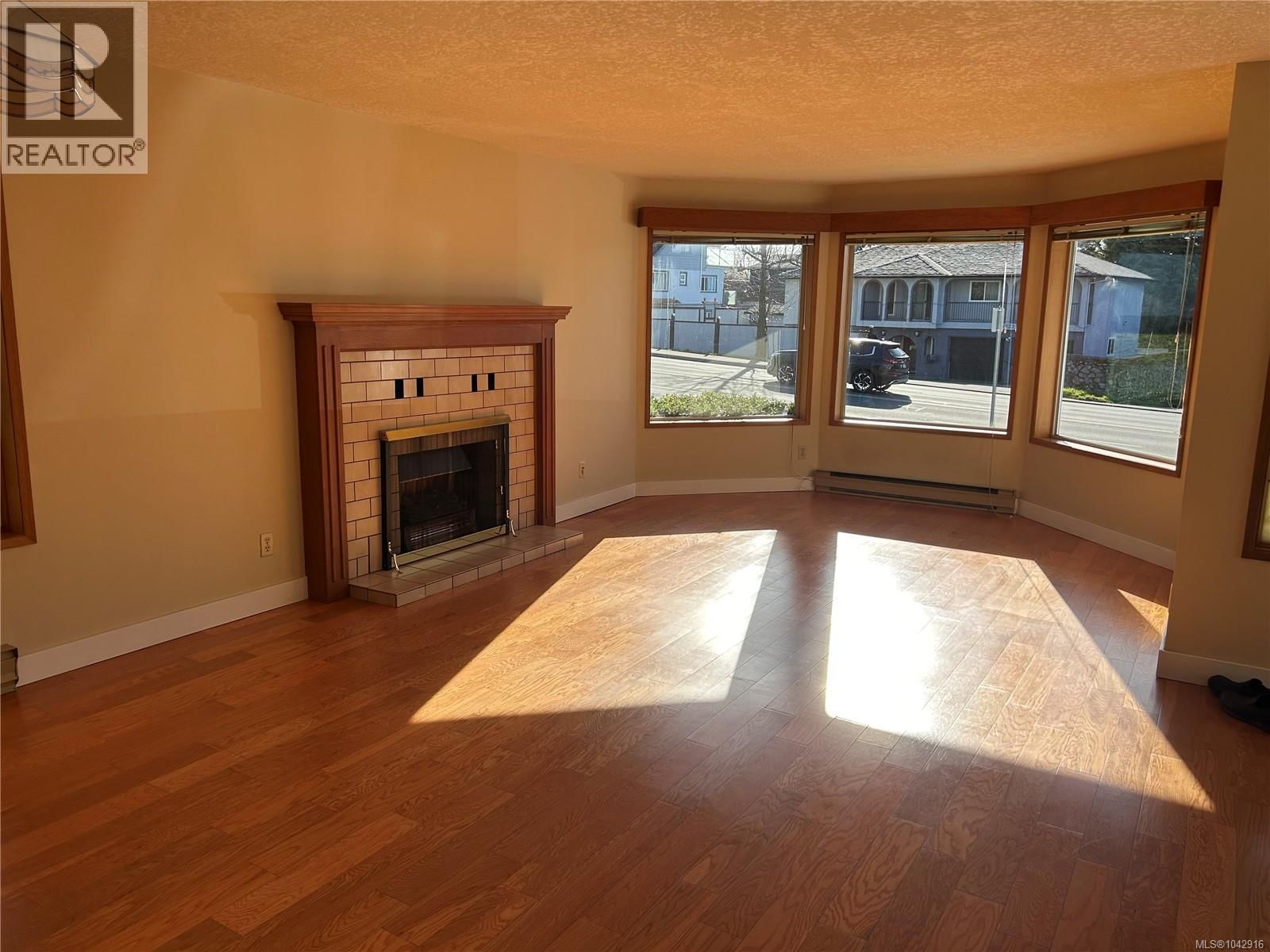 4225 Quadra Street property photo