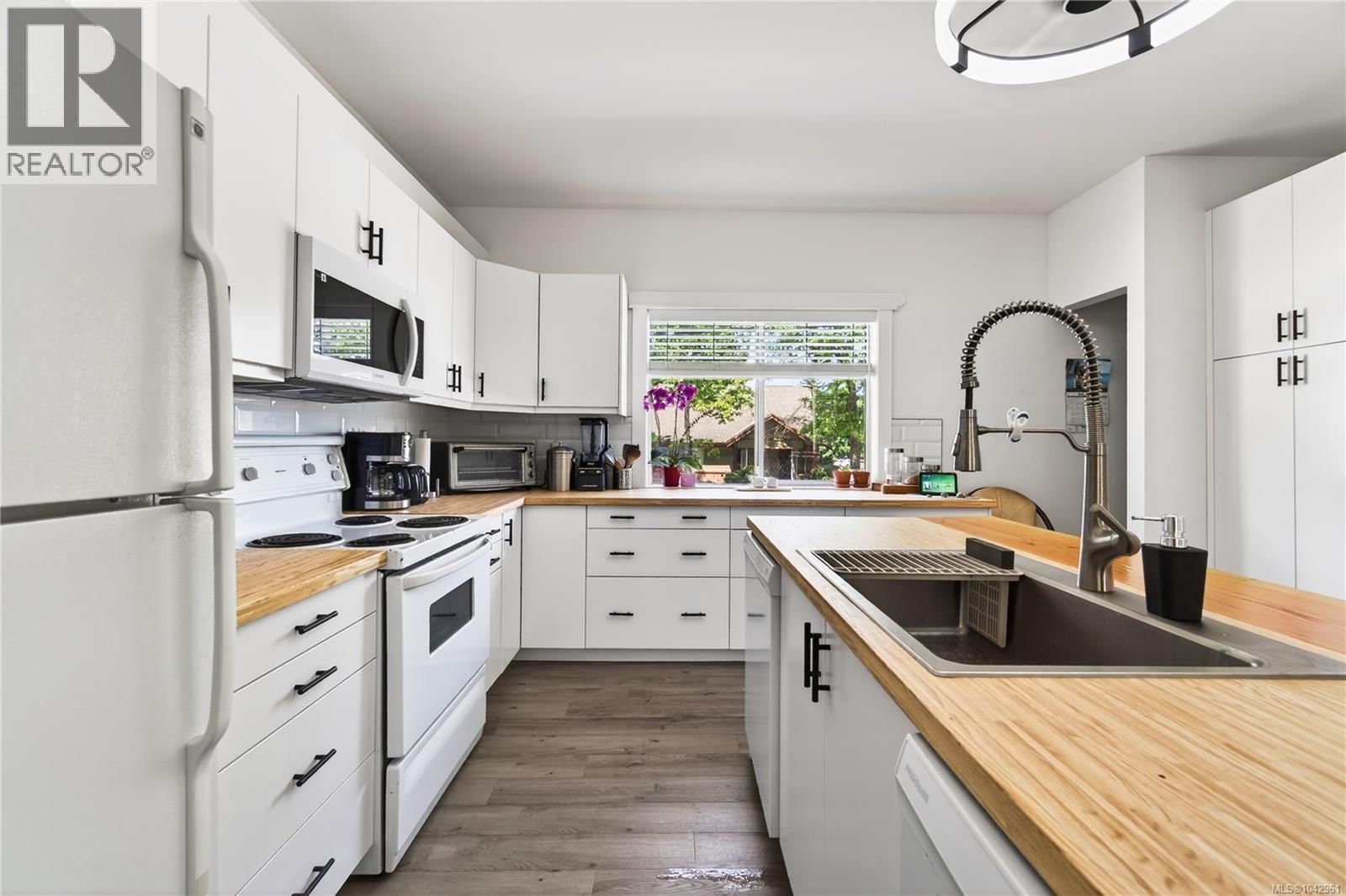 203 Prideaux Street property photo