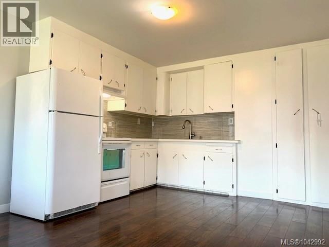 706 Haliburton Street property photo