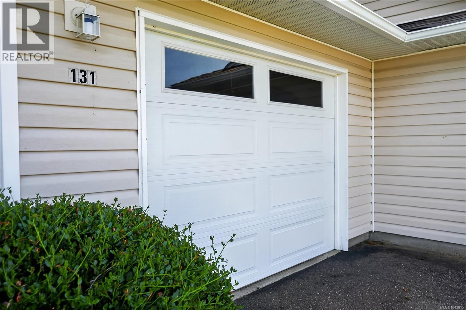 131 240 Stanford Avenue property photo