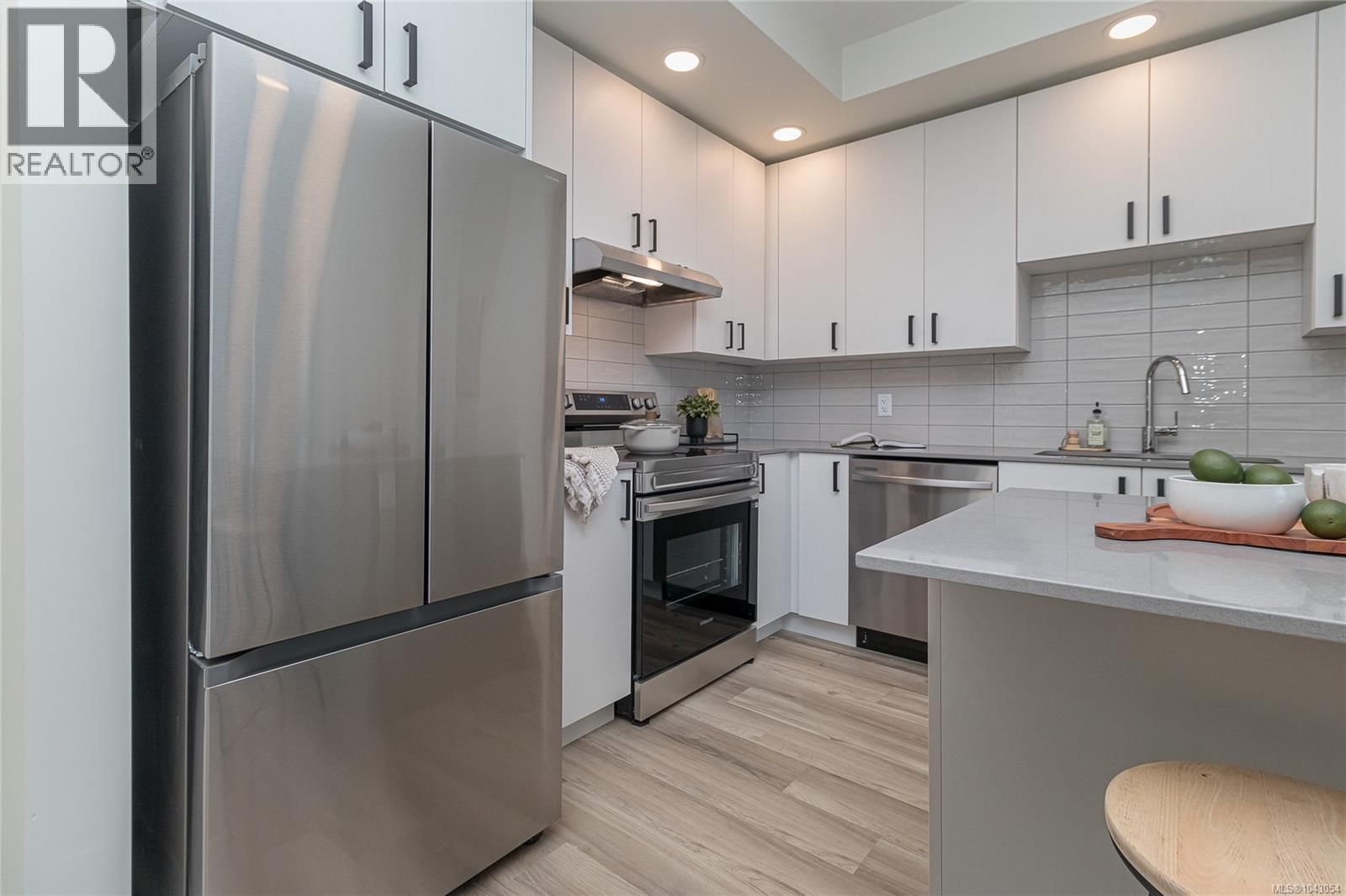 509 2390 City Gate Boulevard property photo