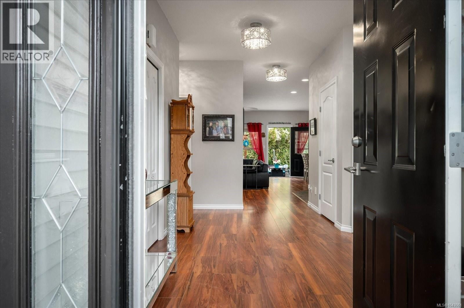 6212 Garside Road property photo