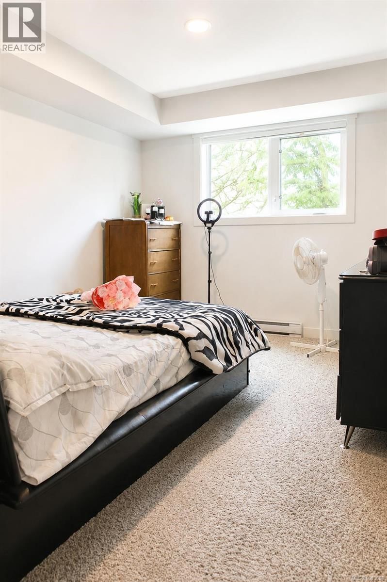 207 4810 Cedar Ridge Place property photo