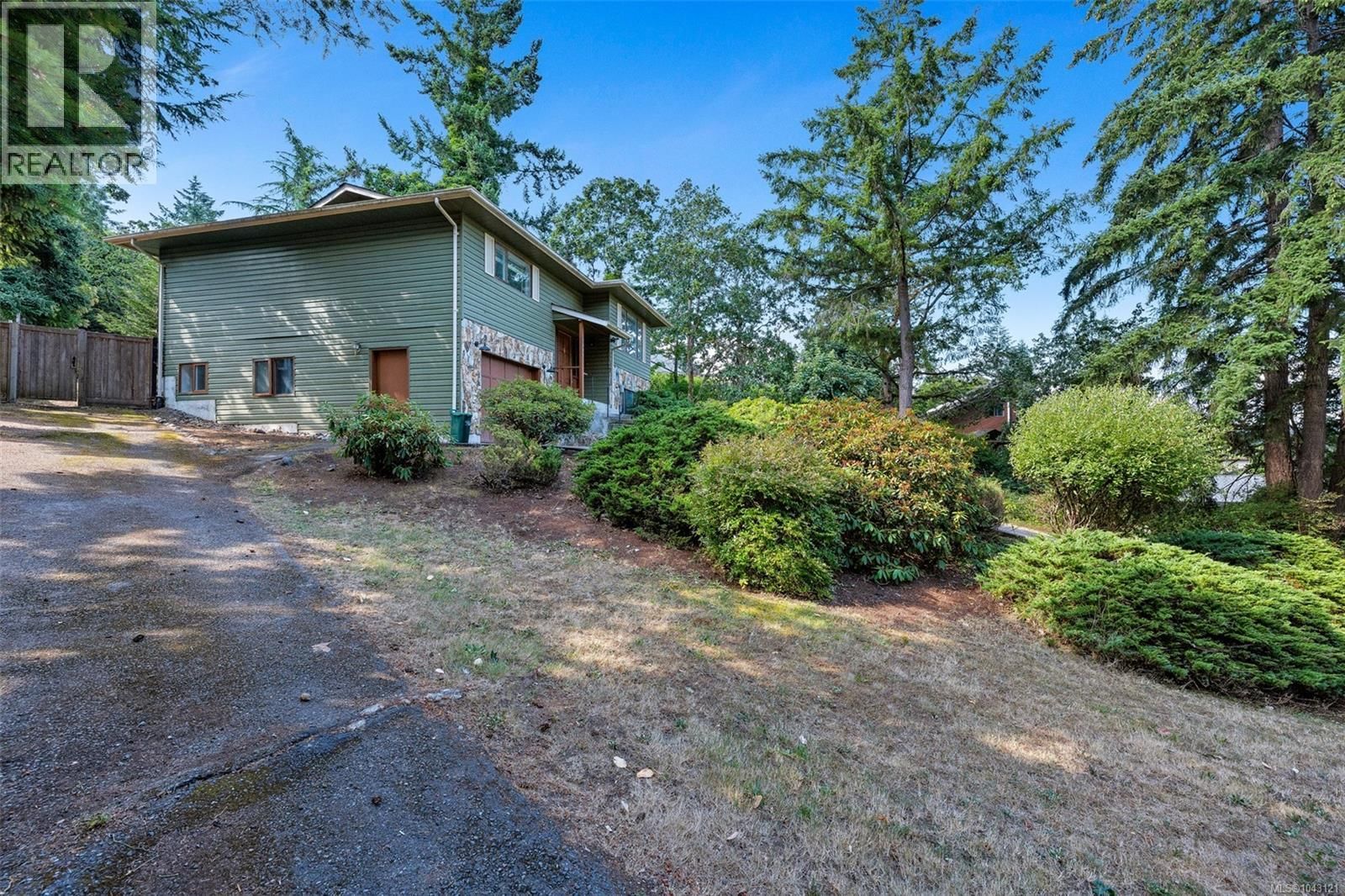 1488 Kingsview Road property photo