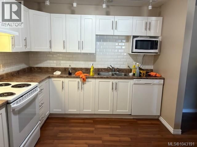 107 3185 Barons Road property photo