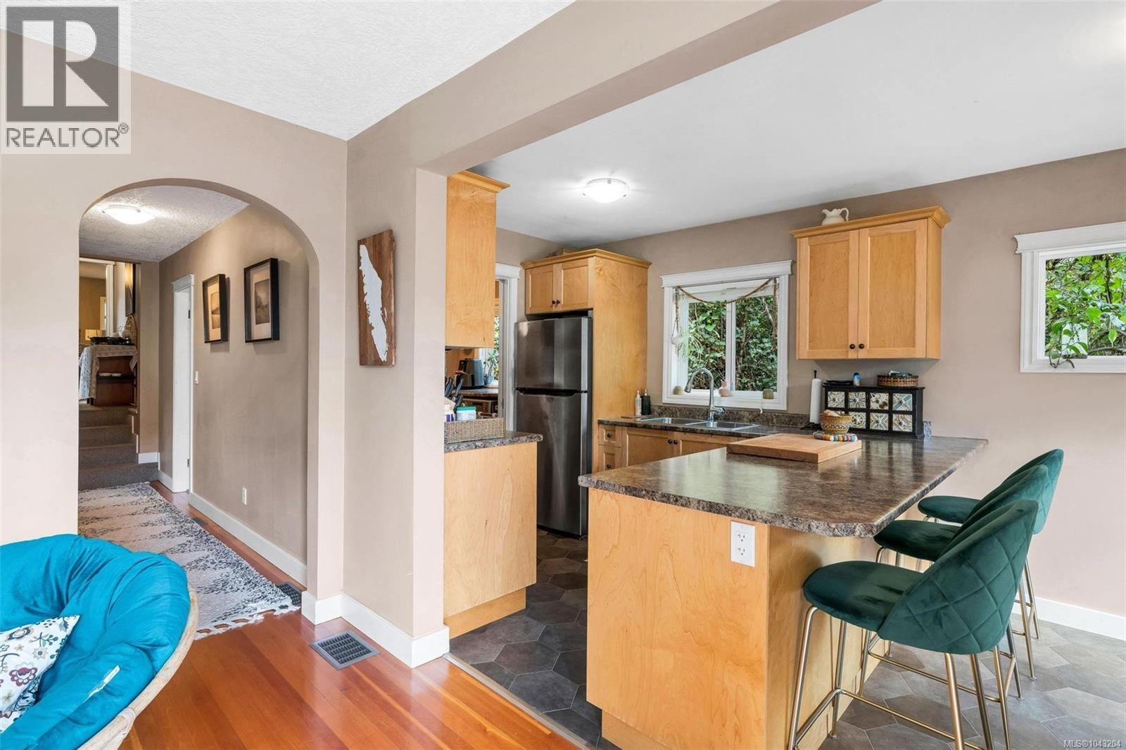 355 Beech Avenue property photo