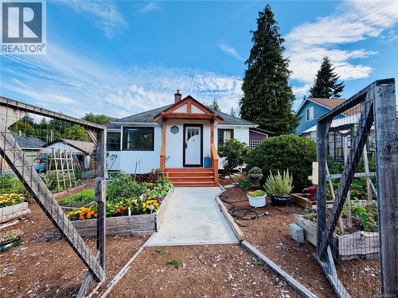40 Hemlock Street property photo