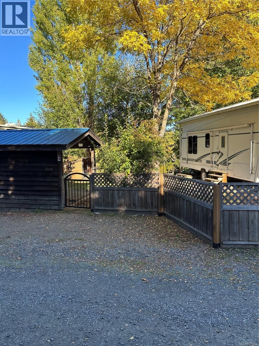 F14 2650 Turnbull Road property photo