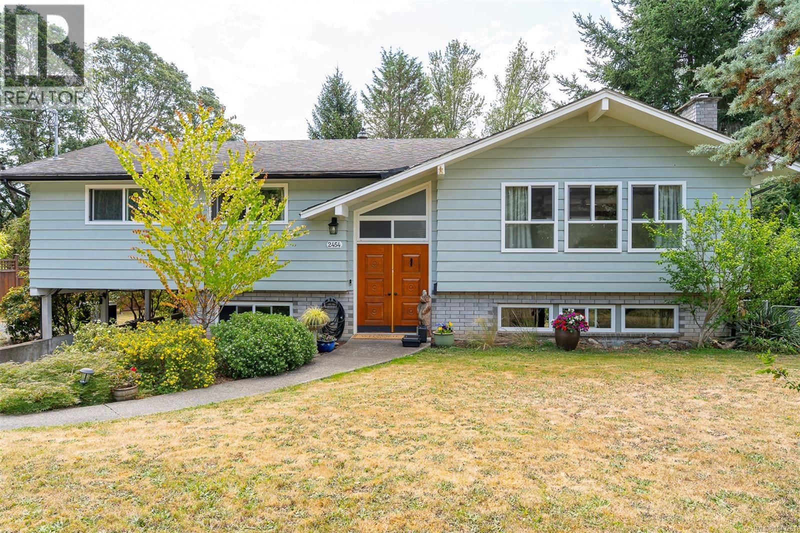 2454 Seine Road property photo