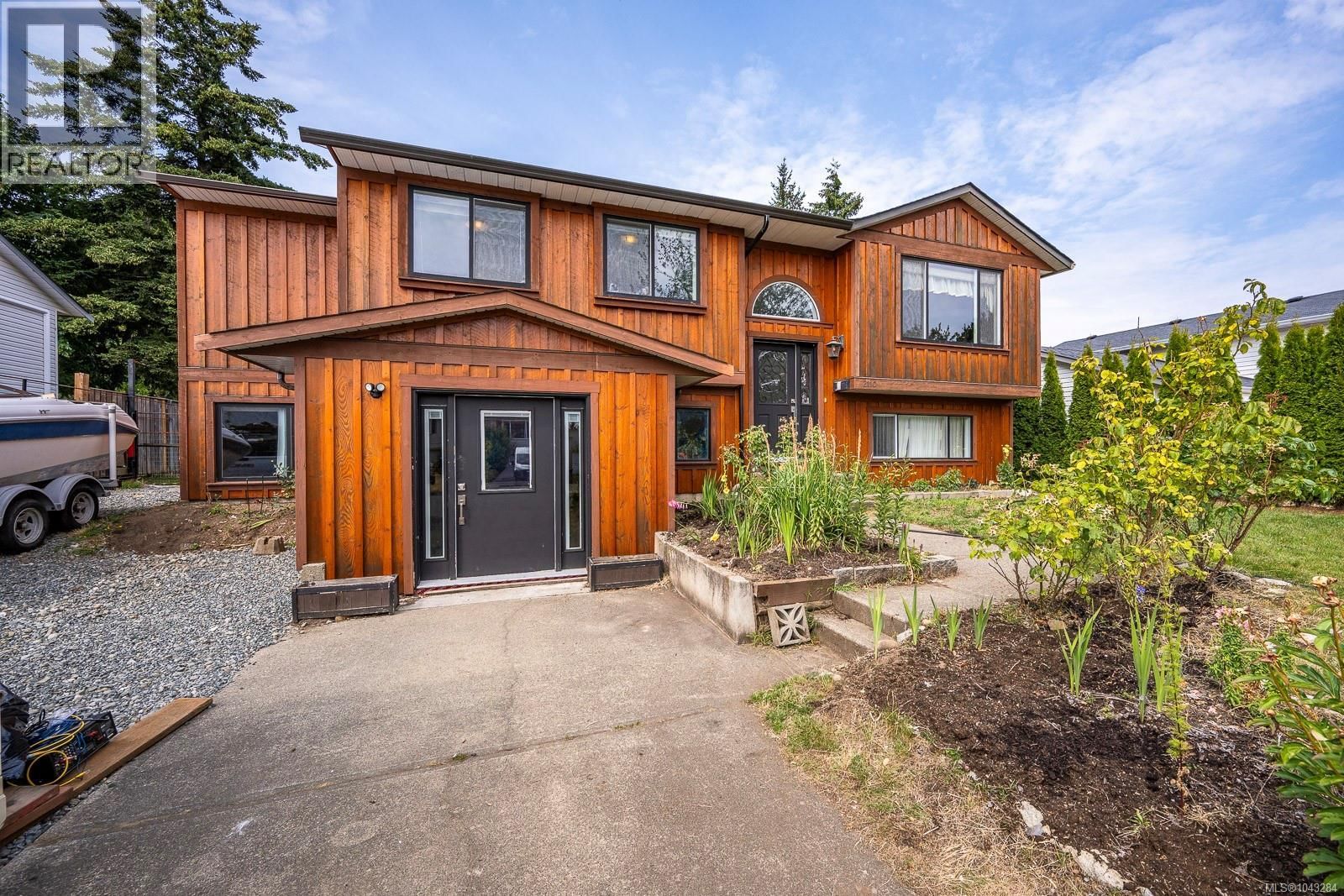 2110 Murrelet Drive