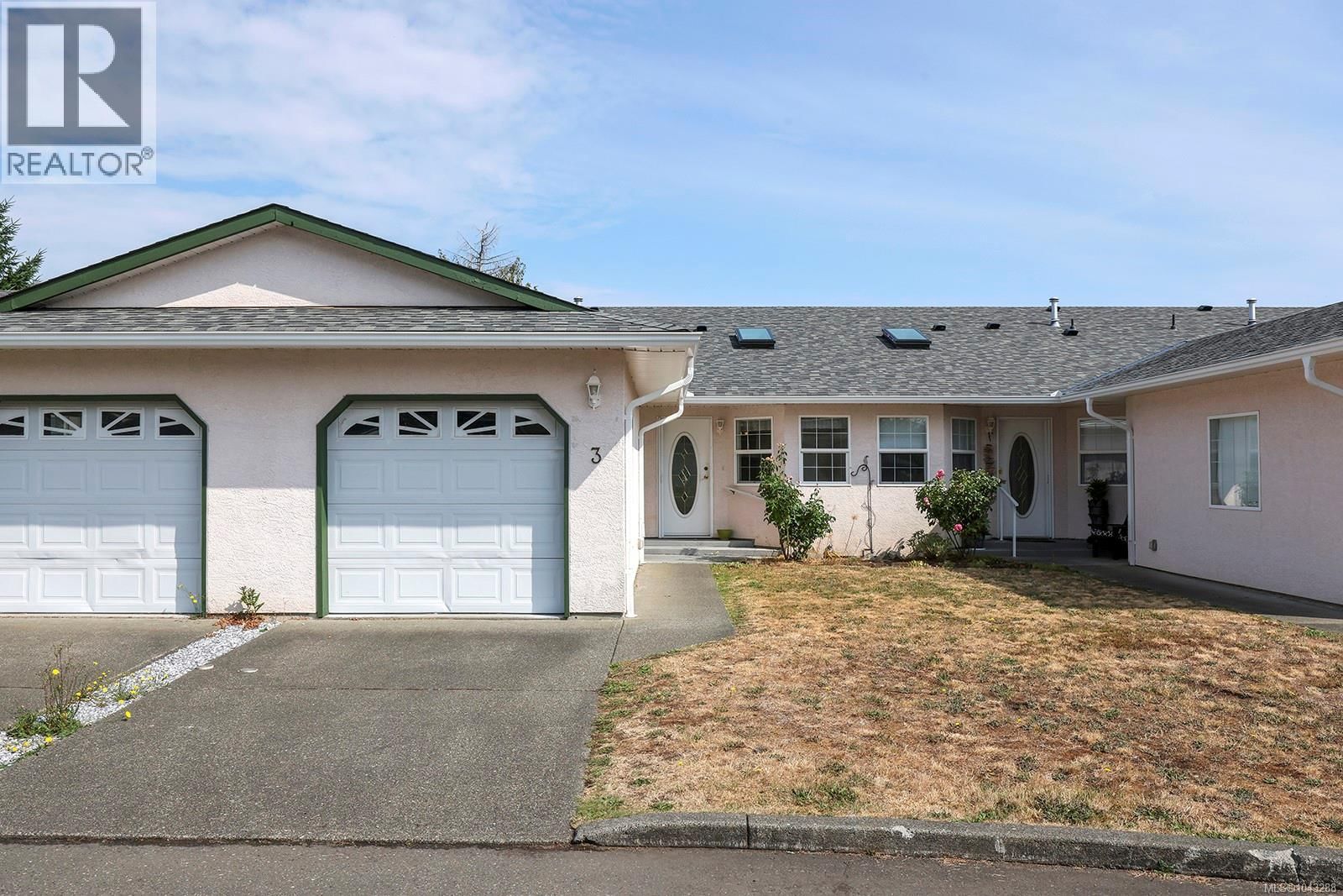 3 3355 First Street property photo
