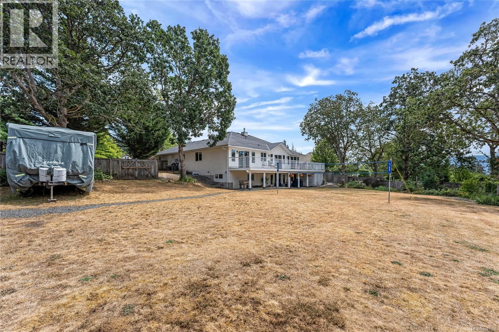 6037 Stonehouse Place property photo