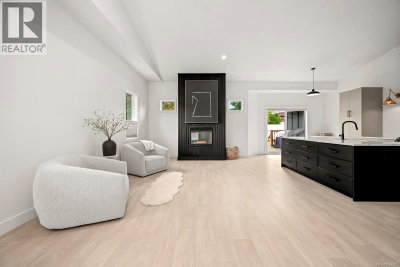 1405 Malahat Drive | Courtenay British Columbia | Slide Image Thirteen