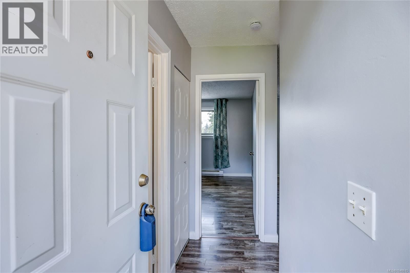 40 25 Pryde Avenue property photo