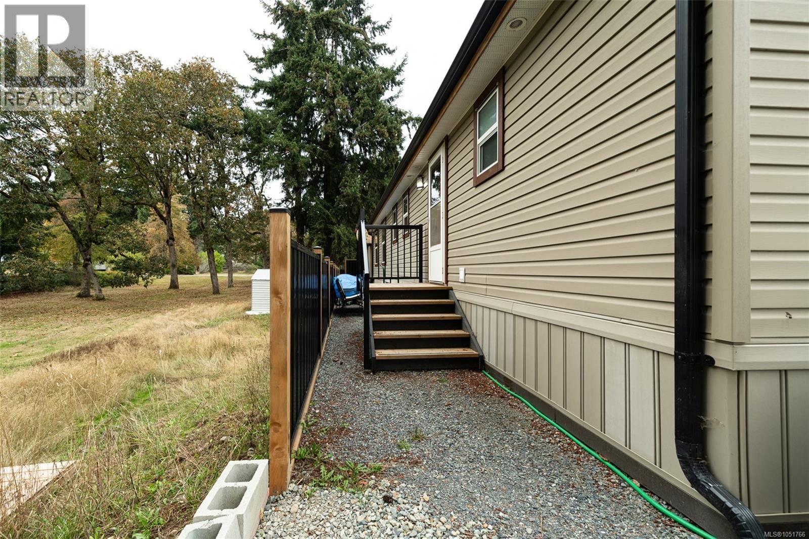 67 2780 Spencer Road property photo
