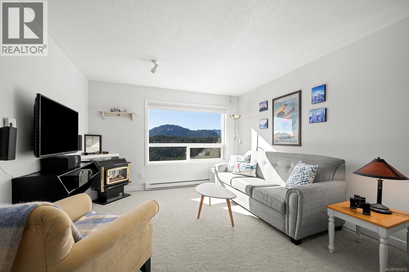 204 1105 Henry Road property photo