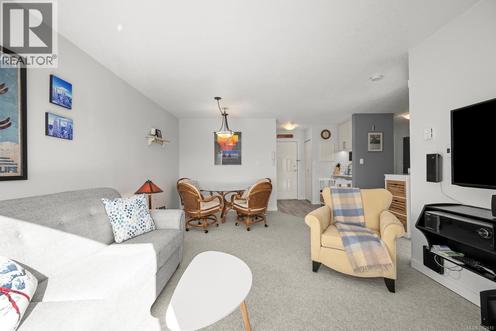204 1105 Henry Road property photo