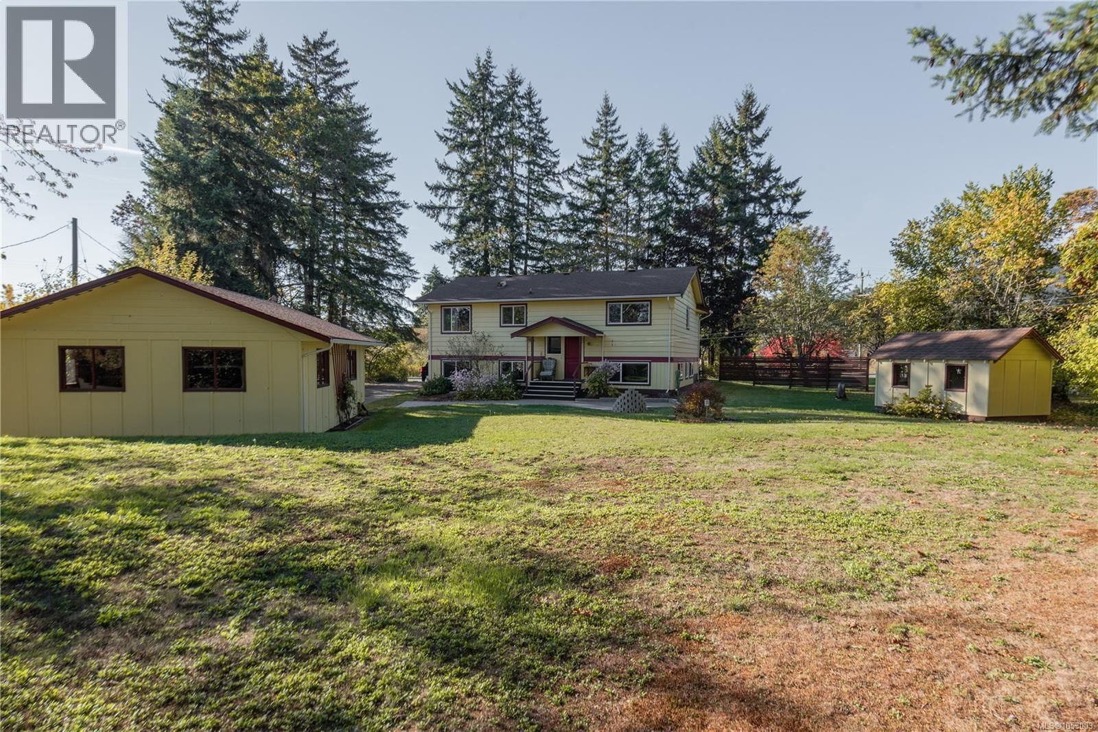 6381 Somenos Road property photo