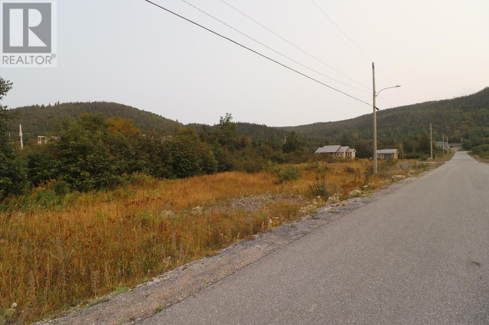 9 Hollands Memorial Drive, Norris Point, Newfoundland & Labrador A0K 3V0