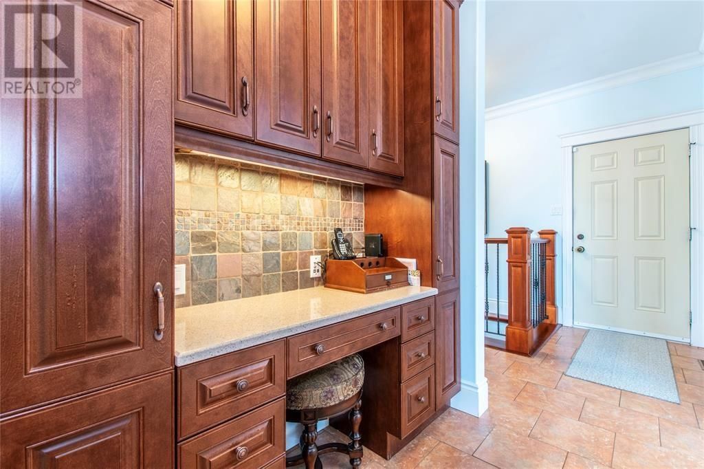 223 OLIVERS POND ROAD Image 23