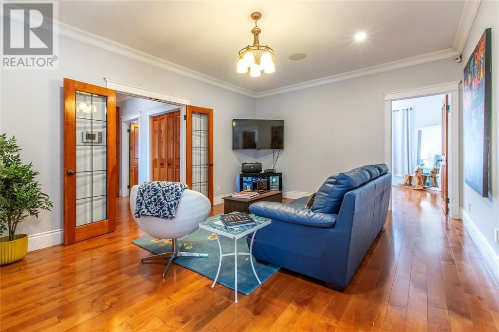 223 OLIVERS POND ROAD Image 25