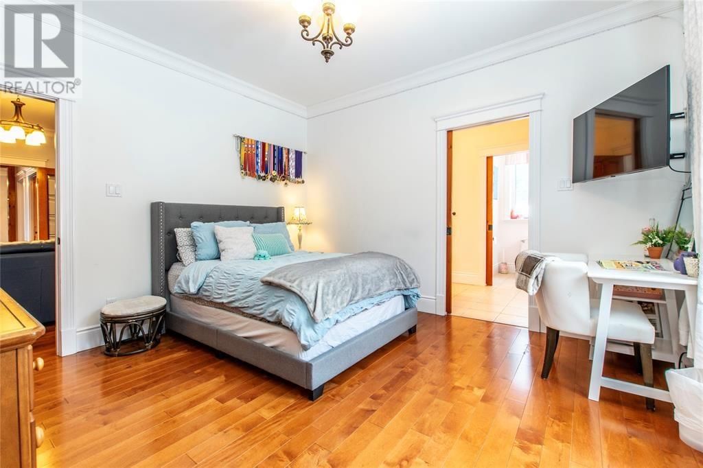 223 OLIVERS POND ROAD Image 30