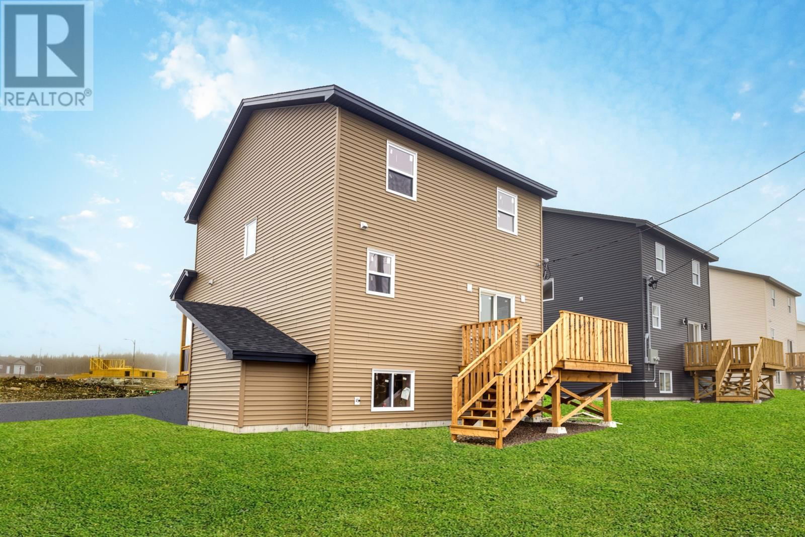 117 LASALLE DRIVE Image 3