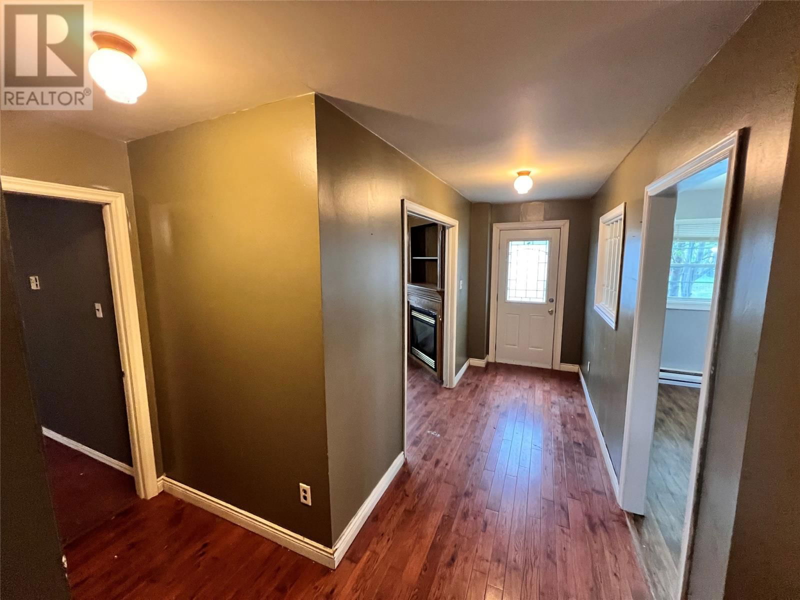 4 MORLEY DRIVE Image 11