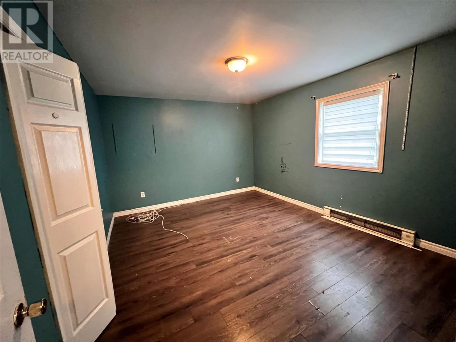 4 MORLEY DRIVE Image 22