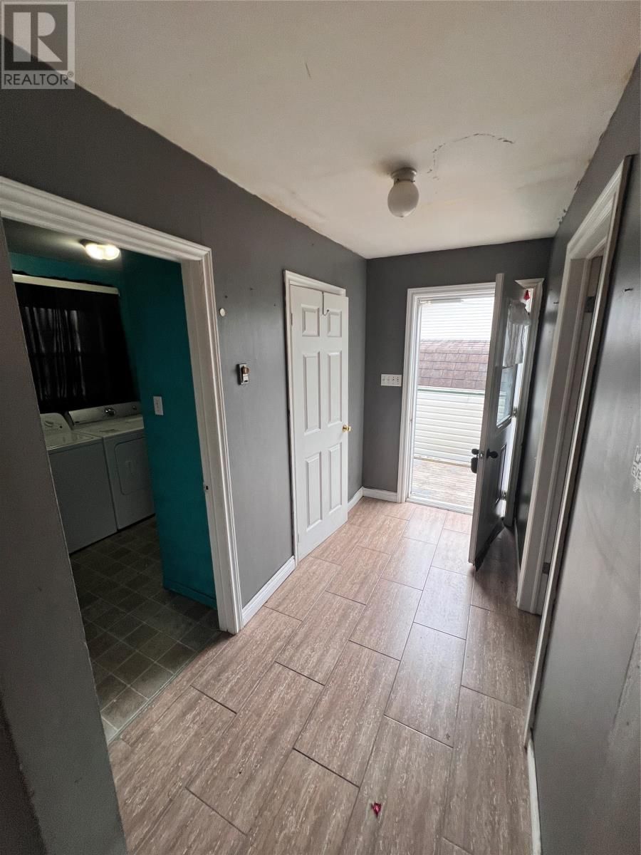 4 MORLEY DRIVE Image 3