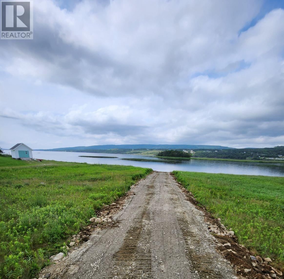 1 Main Road, Upper Ferry, Newfoundland & Labrador A0N 1J0
