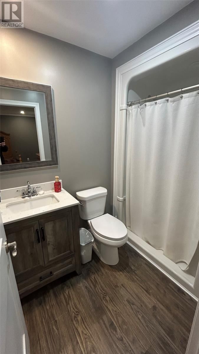 5 PIONEER DRIVE Image 17