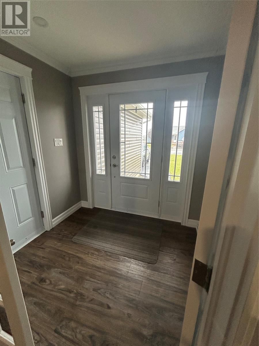 5 PIONEER DRIVE Image 3