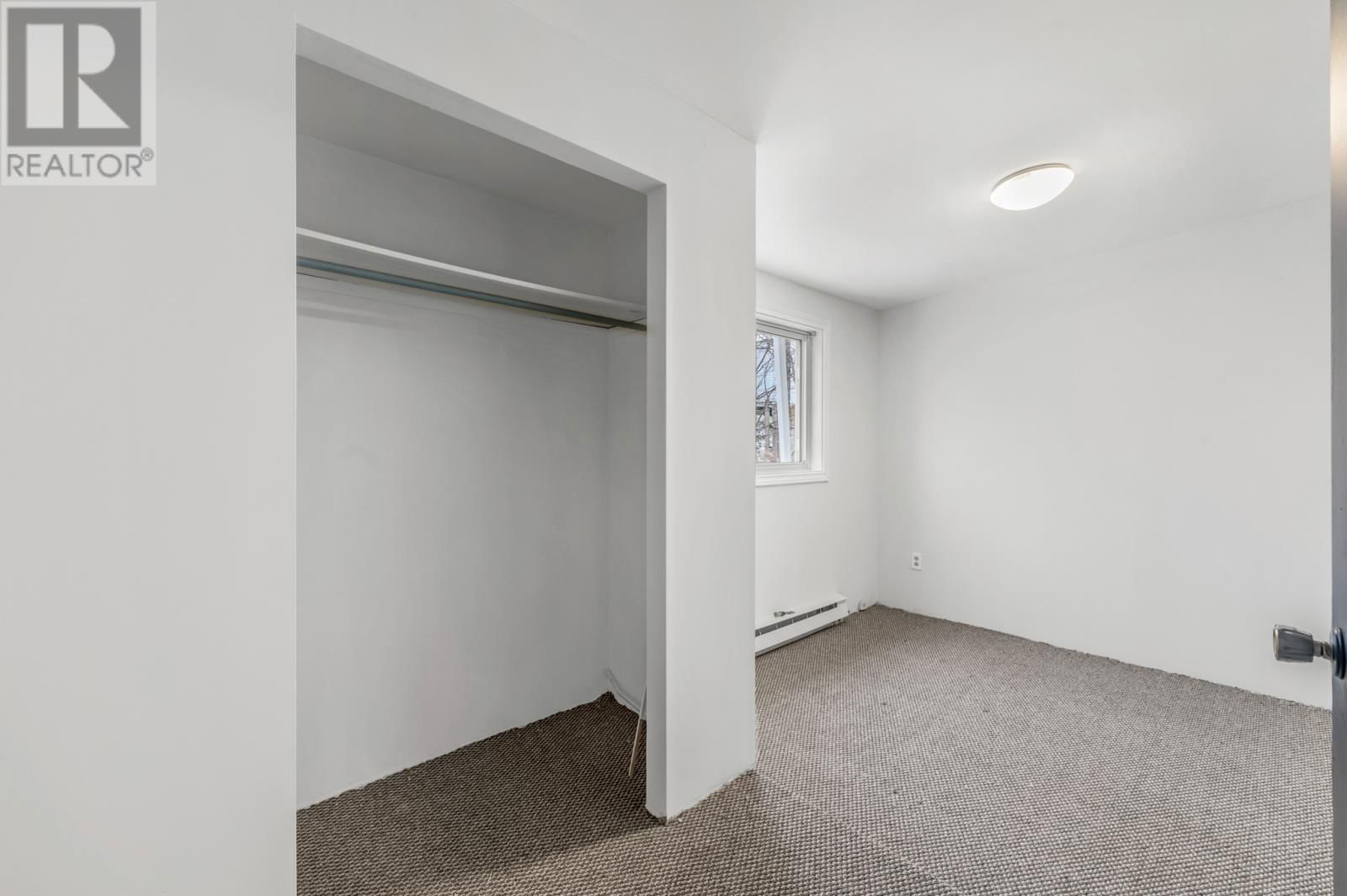 50 WARBURY STREET Image 19
