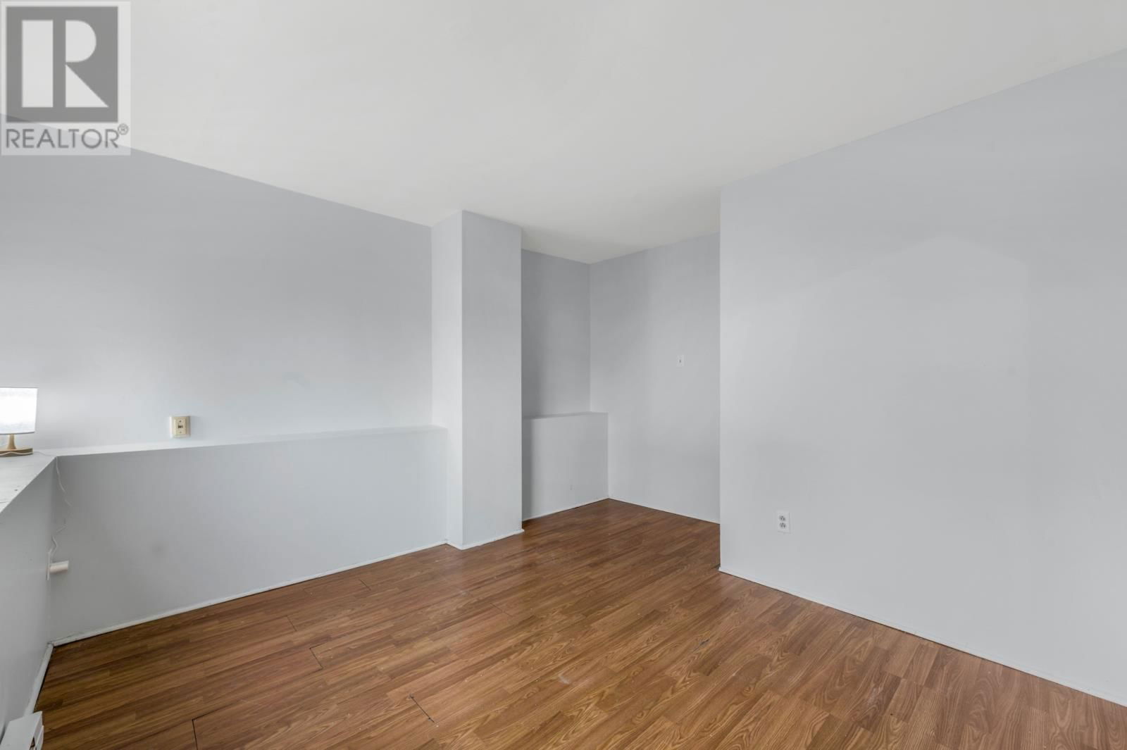50 WARBURY STREET Image 25